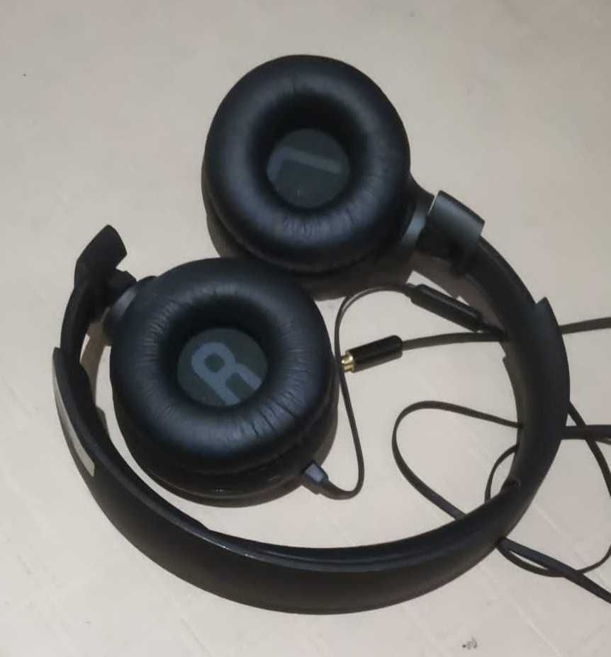 căști JBL Pure Bass