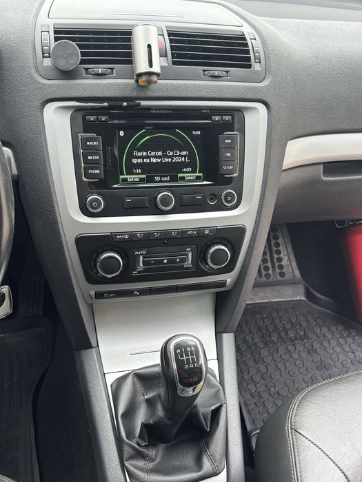 Skoda Octavia 2  1.6 4x4