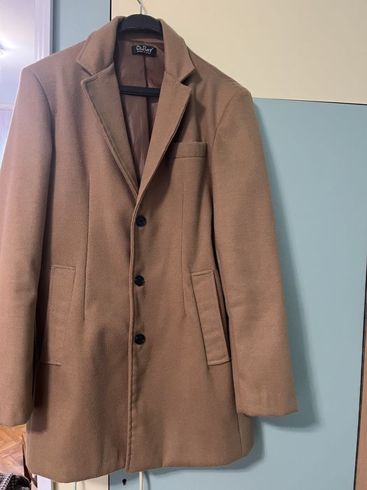 Есенно палто.Светло кафяв цвят.