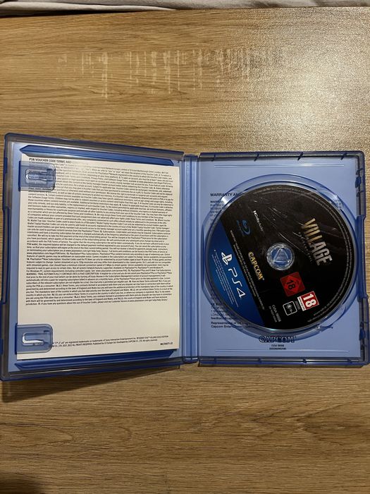 Resident evil Village Playstation 4, 5