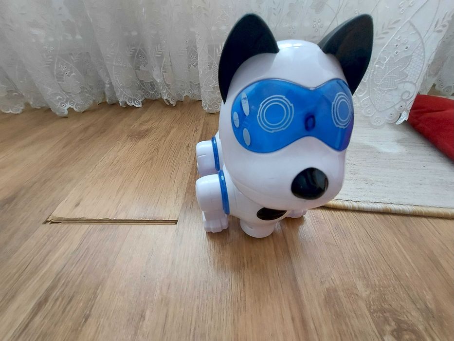 Jucarii copii ca noi