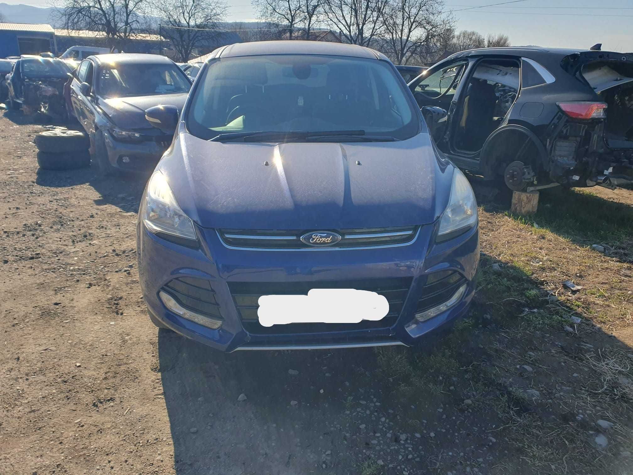 Dezmembrez Ford Kuga 4x4 2.0Tdci 2014