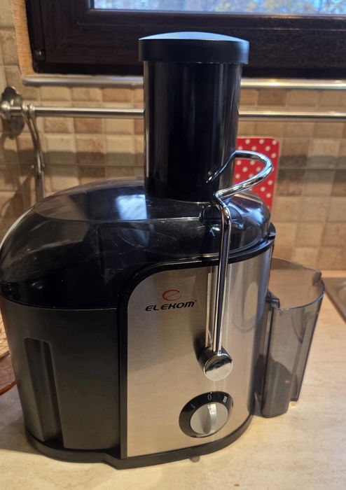 Сокоизстисквачка Elekom EK-161