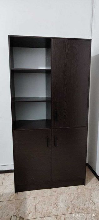 Ofisnoy mebellar sotiladi 2 ta kompyuter stoli bilan