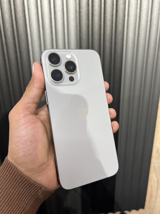 iPhone 15 pro max 256gb ideal