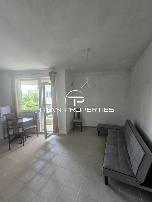 Дава се под наем Двустаен апартамент в Бургас, Славейков - 45 кв.м за 255 € - Снимка #1