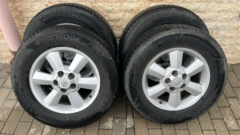 Jante Alu Toyota Rav 4 215 70 16 Hankook Iarna