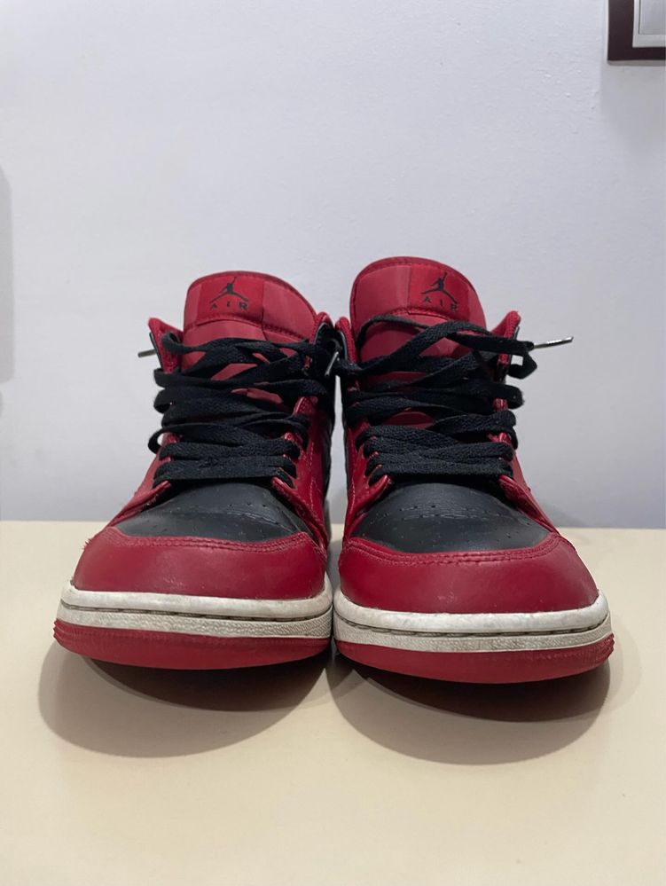 Jordan 1 Mid Reverse Bred