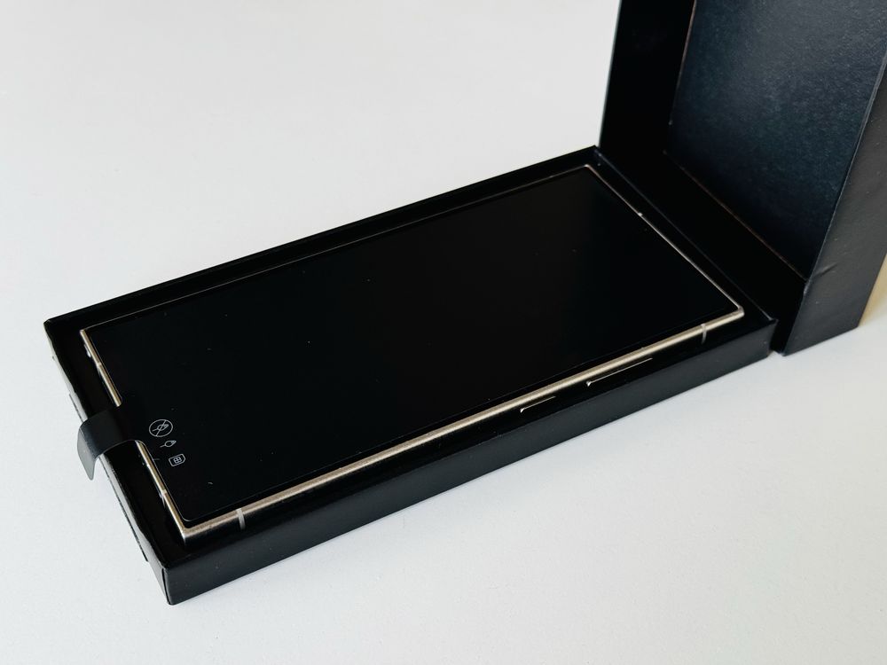 Samsung S24 Ultra 512GB Titanium Gray Гаранция 6 месеца