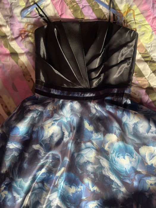 Официална рокля RUMINA