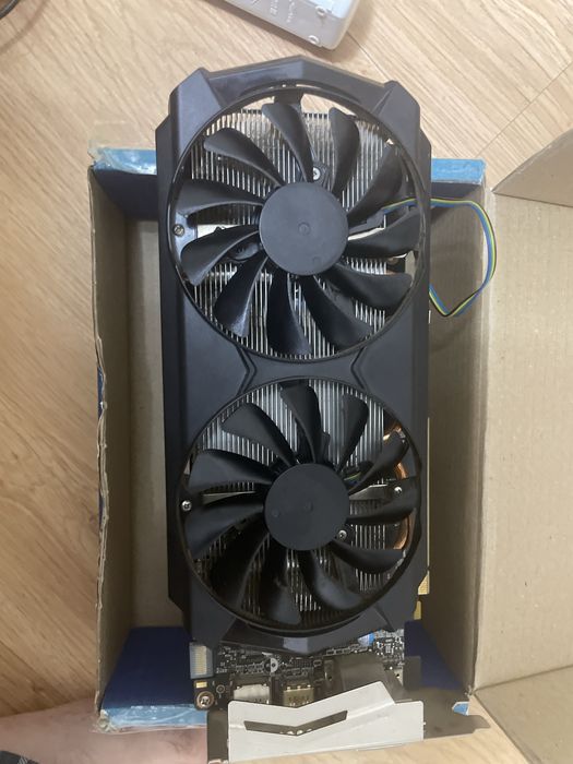 Продам видеокарту Gtx 970