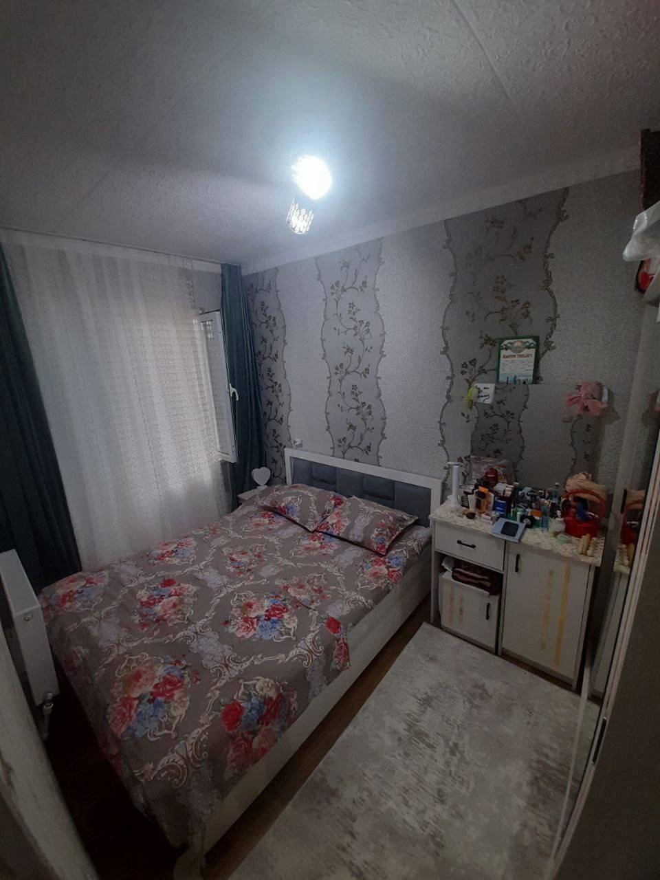 Chirchiq shaxrida 3 xonali kvartira sotiladi (yevro remont)