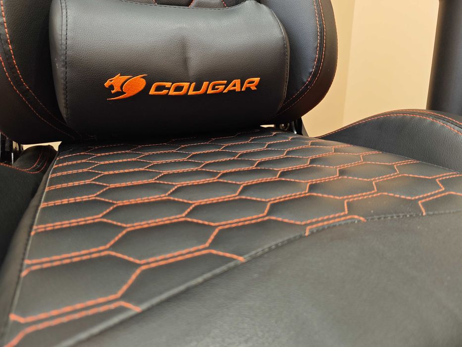 Игровое кресло Cougar Outrider S Black