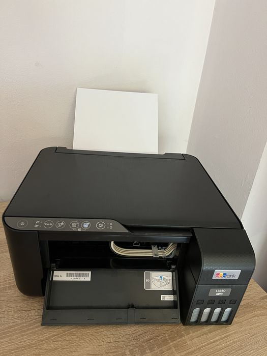 Цветен принтер Epson L3250
