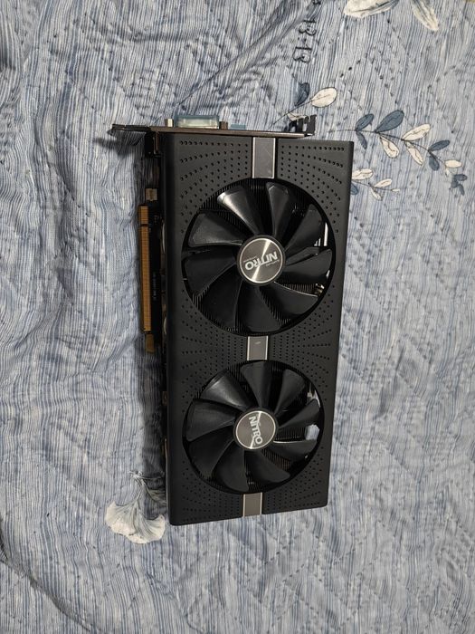 AMD Radeon RX 570
