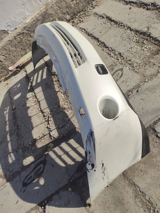 Передний бампер Lexus Rx