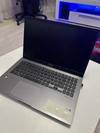 Laptop ASUS Ryzen 5
