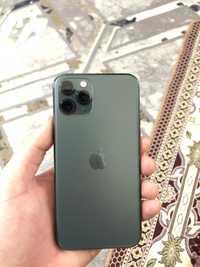 iPhone 11 pro (Dark Green)