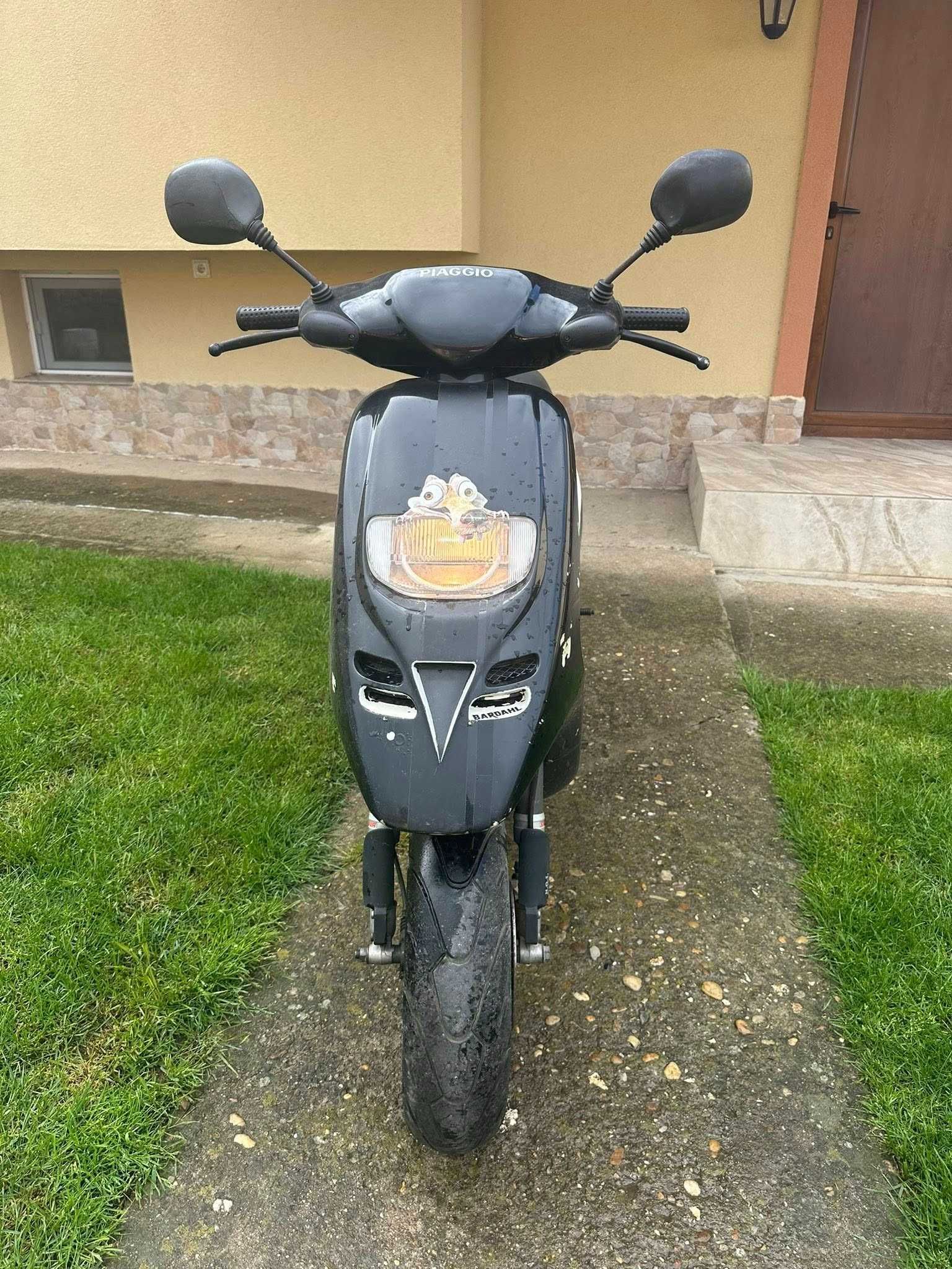 скутер piaggio taifun 50кубика / 2 тактов
