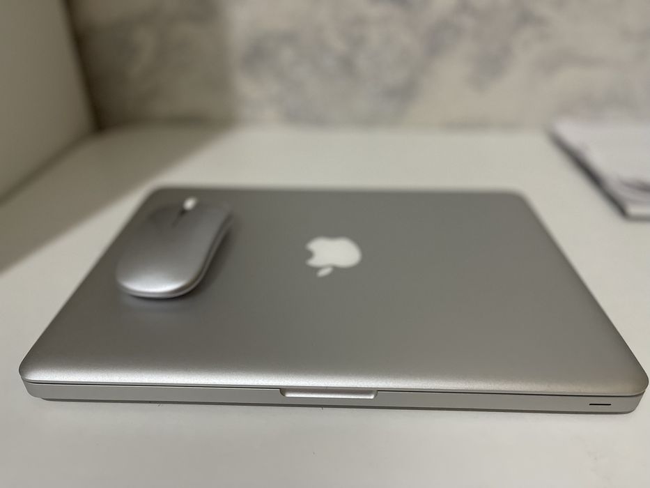 Магбук про. Macbook pro