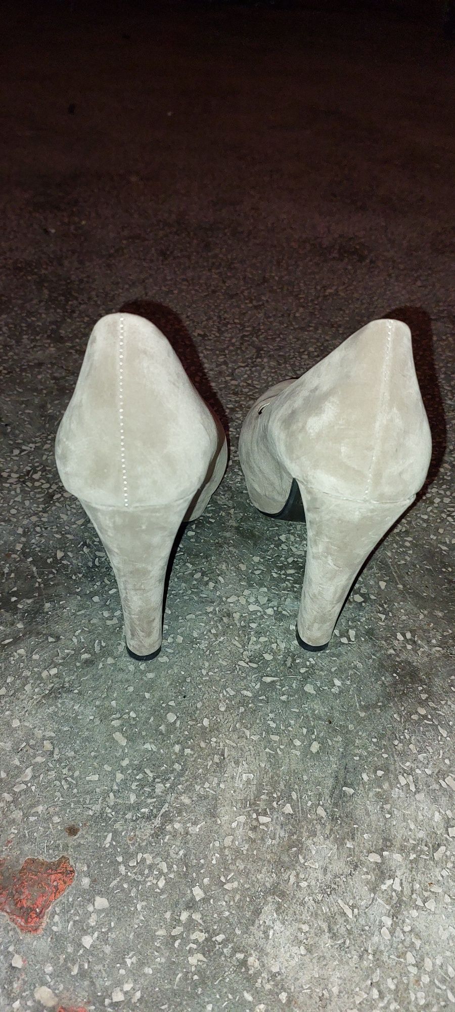 Pantofi eleganti cu platforma 38