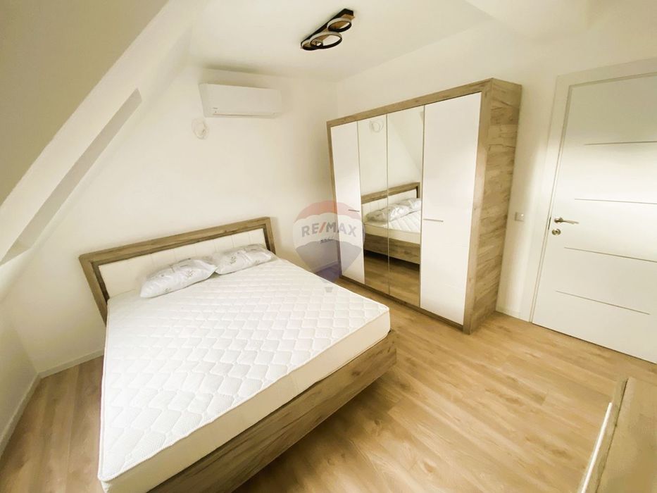 Дава се под наем Тристаен апартамент в Варна, Изгрев - 115 кв.м за 900 € - Снимка #7