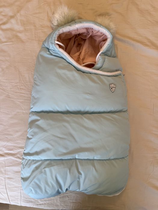 Продам теплый кокон для малыша