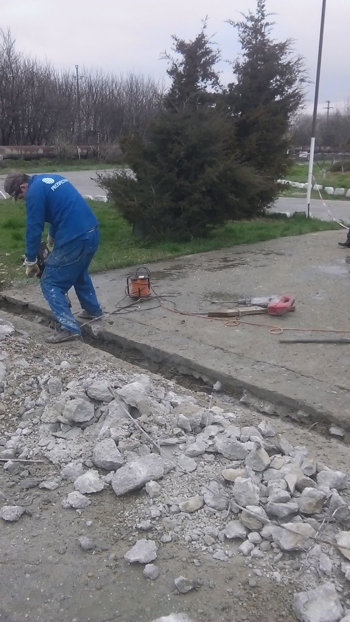 Taiere și spargere beton cu scule profesionale