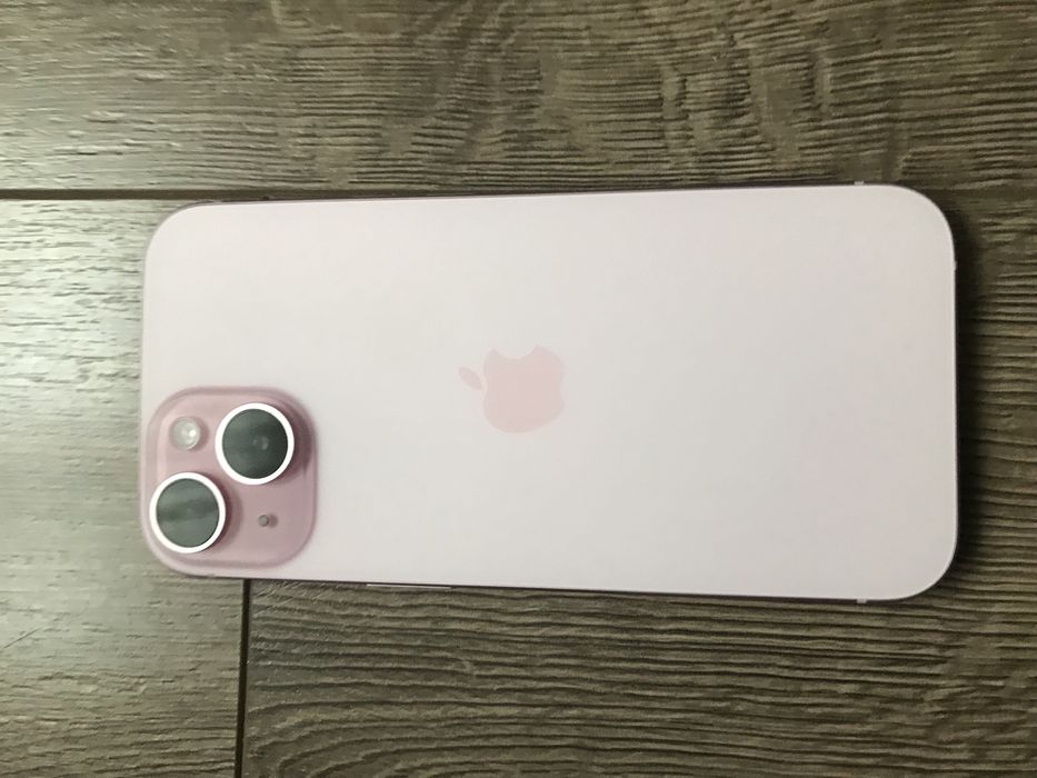 Iphone 15 pentru piese