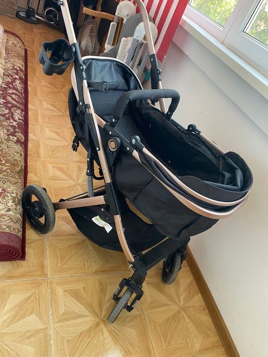 продается коляска