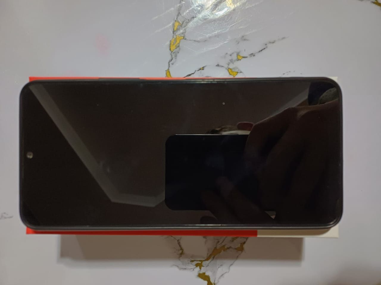 Xiaomi Redmi 13c б/у в хорошем состояний