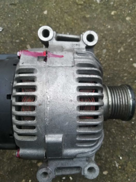 Alternator Mercedes Sprinter 318 cdi si Vito 115 cdi,Valeo original.