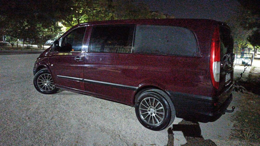 Srochna sotiladi mersedes benz vito long