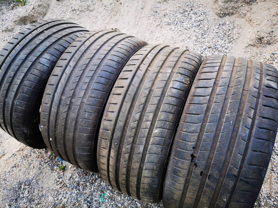 Anvelope vară  225/40R18 92 Y