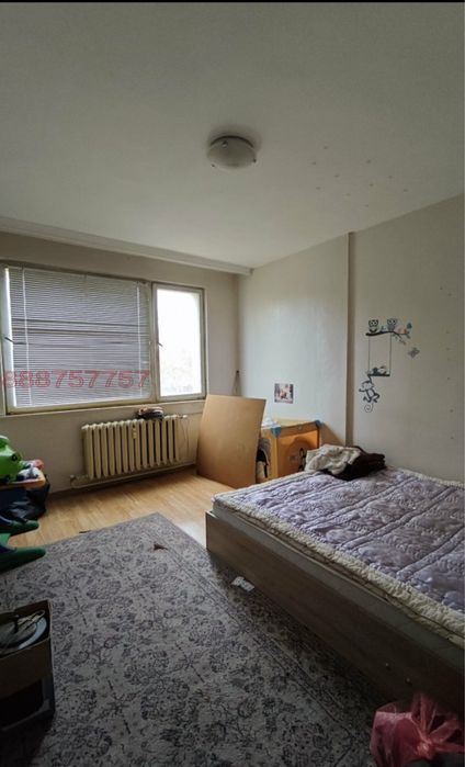 Продава се Четиристаен апартамент в Русе, Възраждане - 90 кв.м за 2000 €/кв.м - Снимка #1