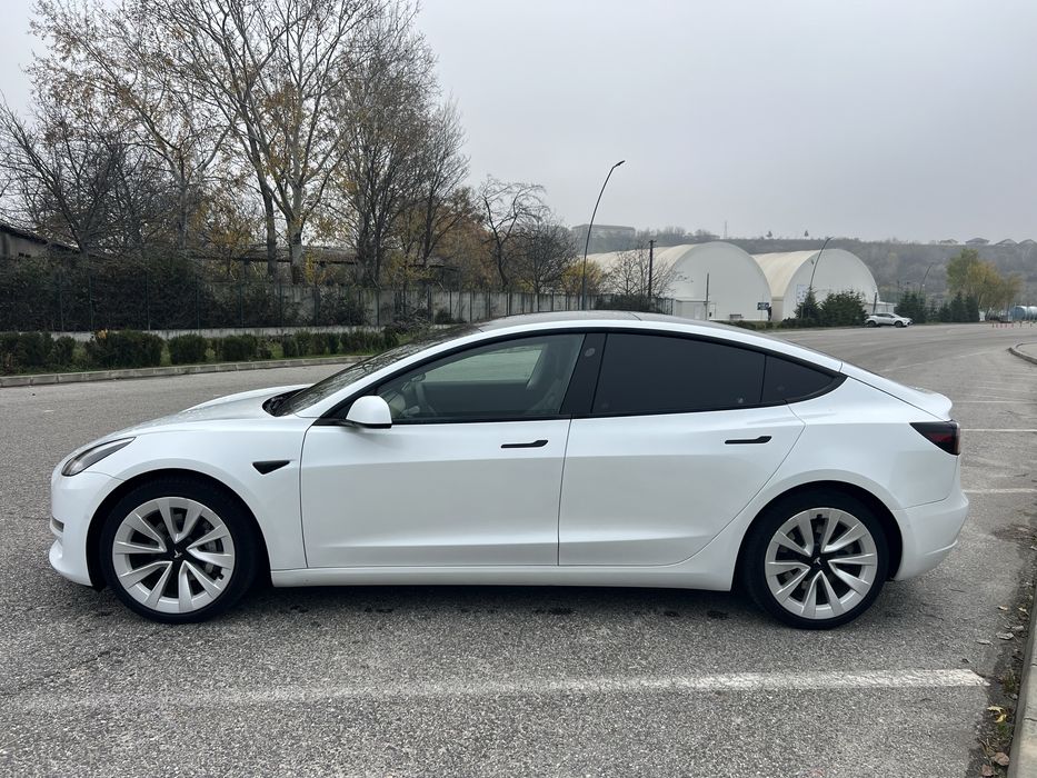 Tesla Model 3 Long Range Dual Motor 476 cp