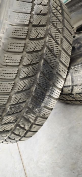 Комплект диски с шинами R15