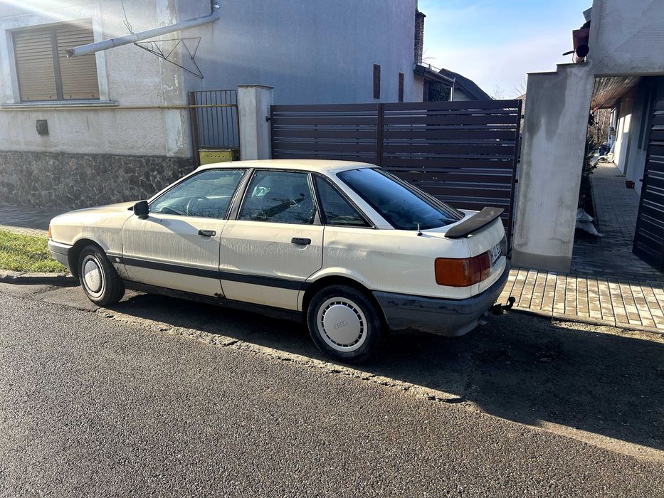 De vănzare Pachet Audi 80 3bucăti