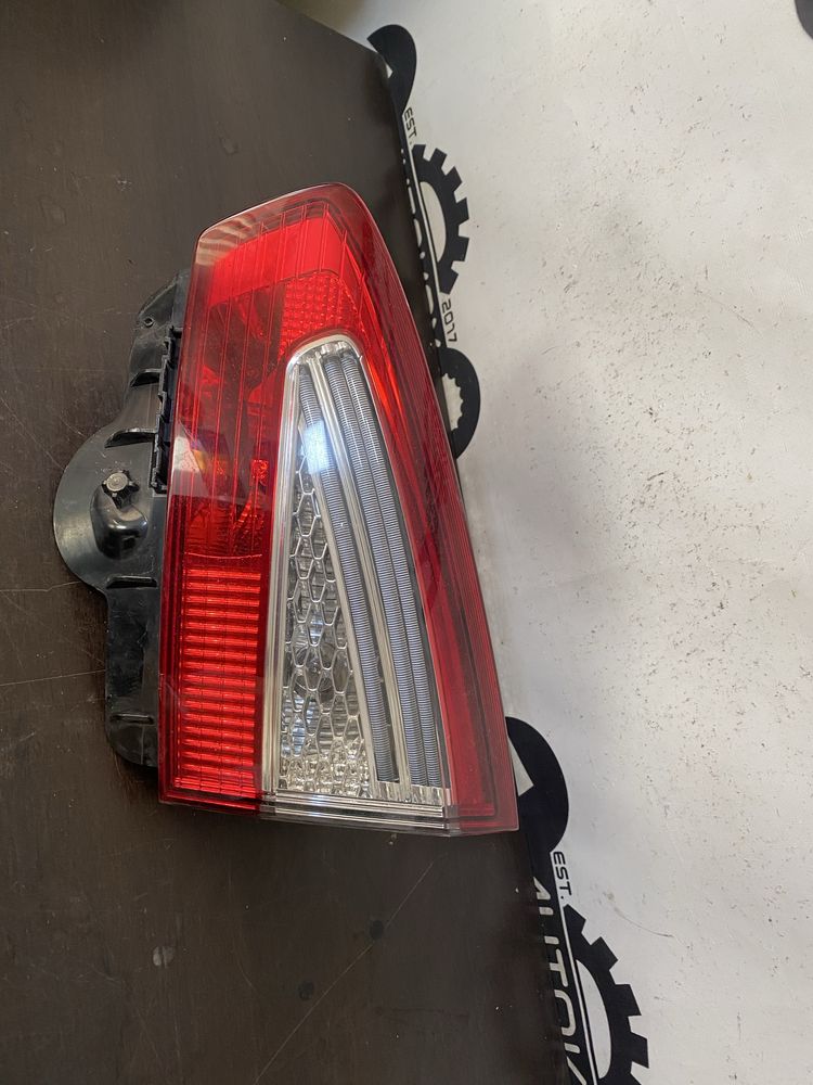 Stop dreapta pe haion bec si led Ford Mondeo mk4 sedan berlina