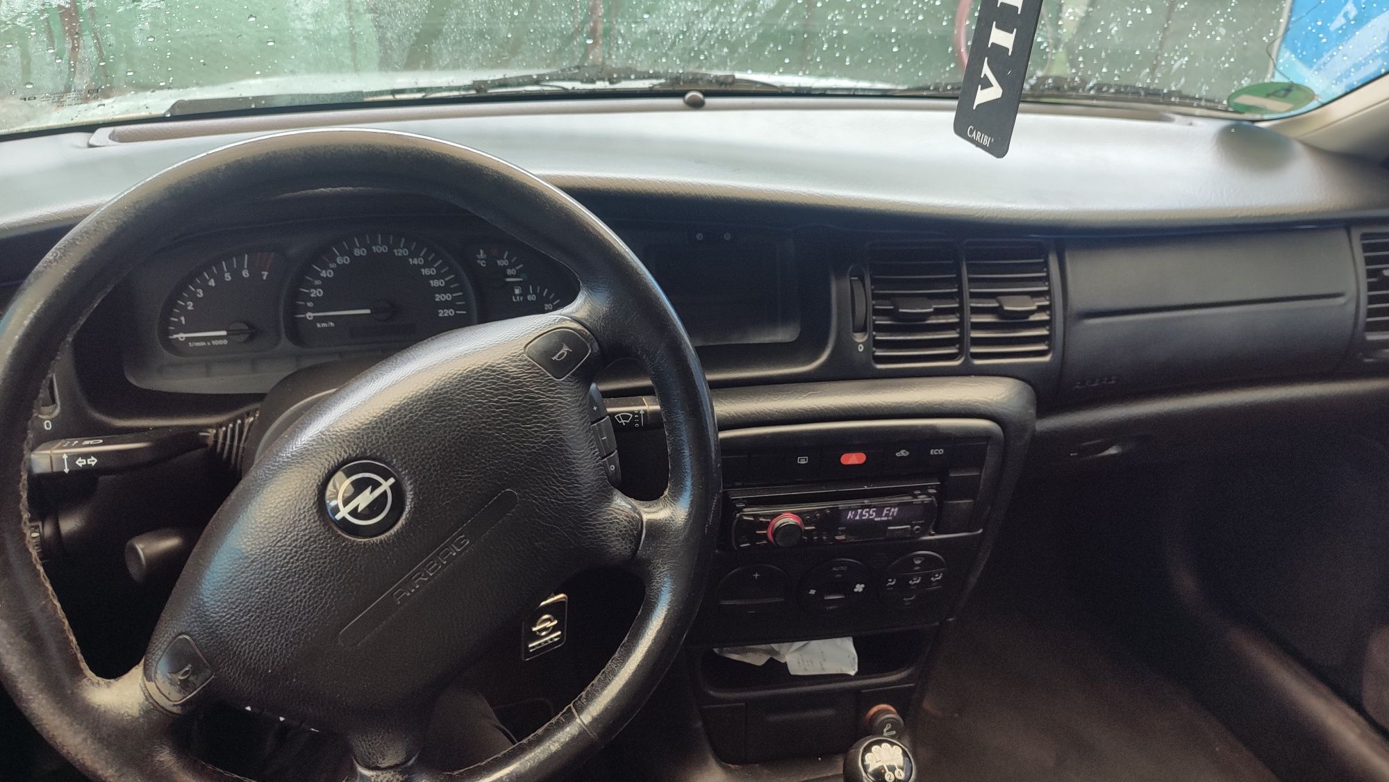 Opel vectra b 1.6 euro 4
