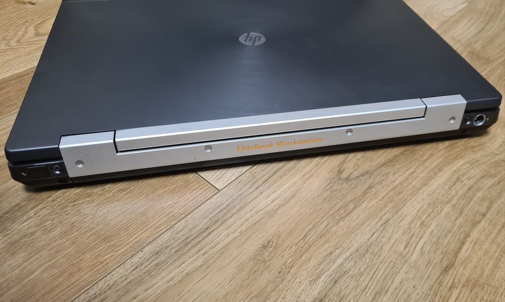 HP Elitebook 8560w i7 2630QM, 16 GB RAM, ssd 128 GB