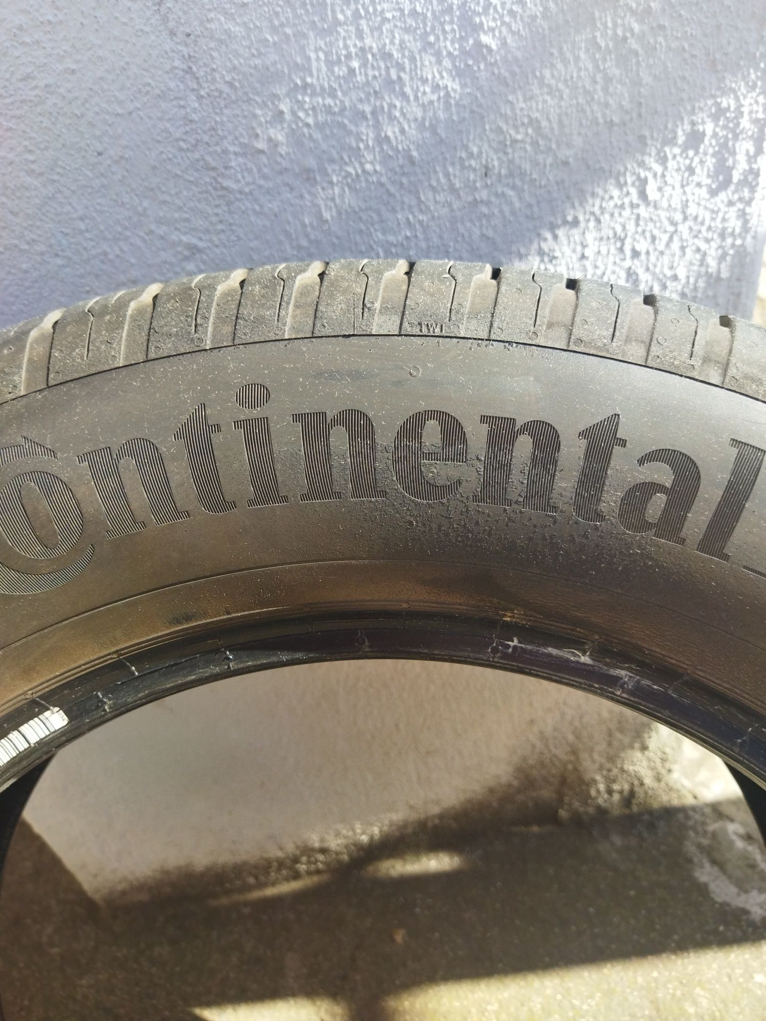 Летни гуми Continental EcoContact6 DOT 215/65/17