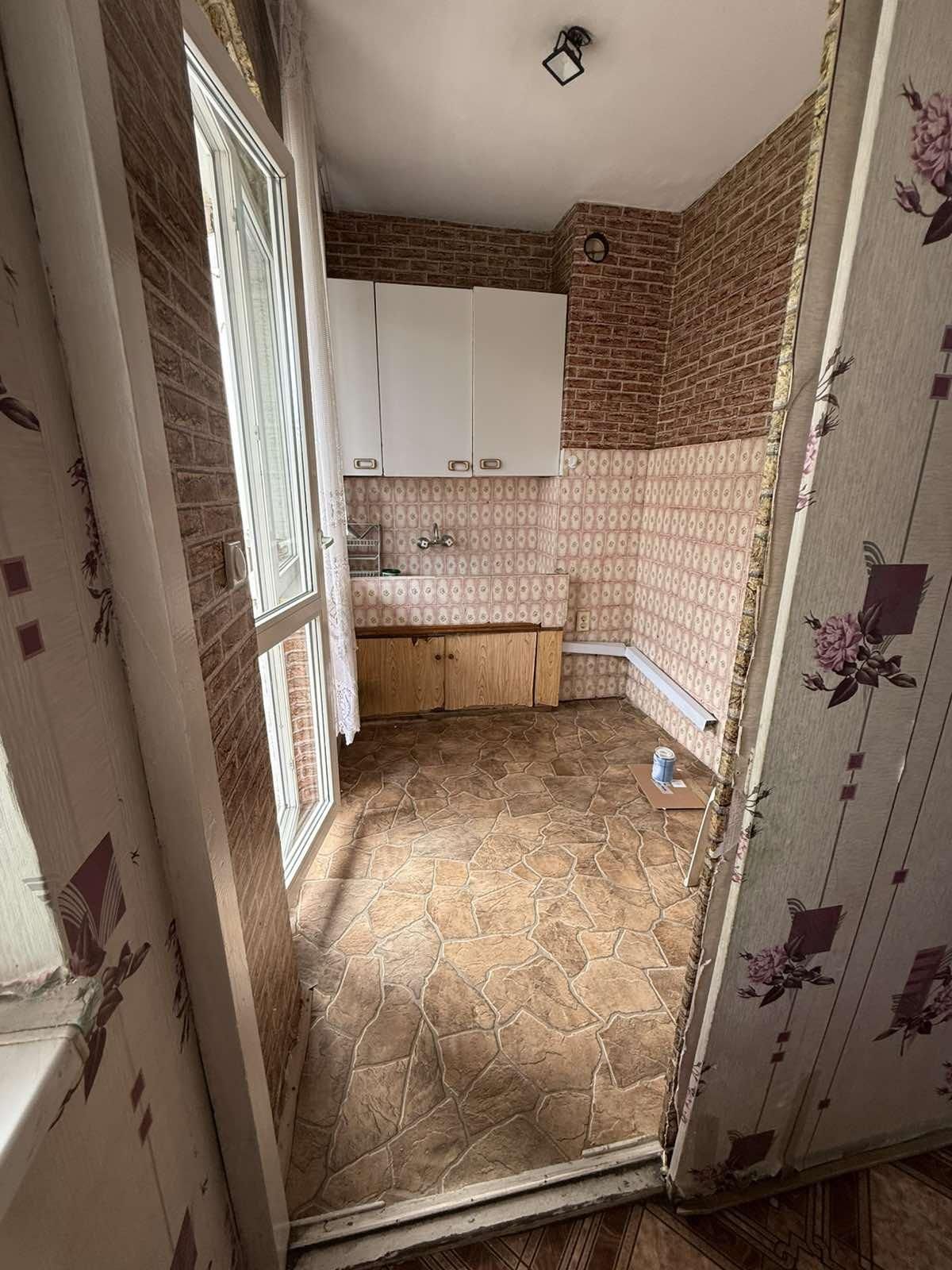 Тристаен апартамент, за продажба, Генерали