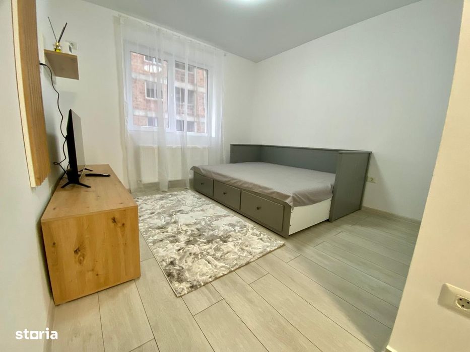 Garsoniera de inchiriat in Militari Residence (Prima inchiriere)