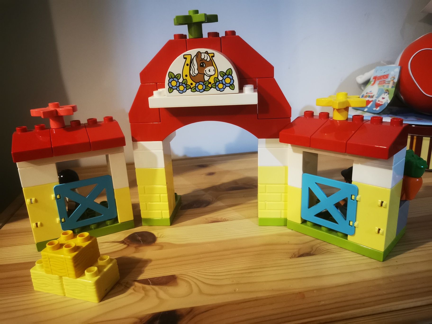 Lego duplo grajdul poneilor