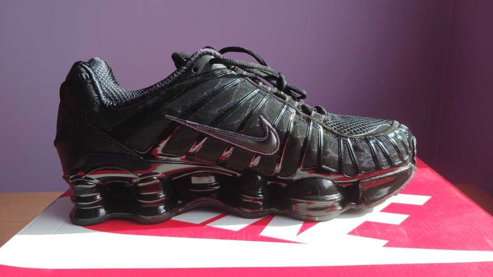 Nike Shox TL "Black Metallic Hematite"