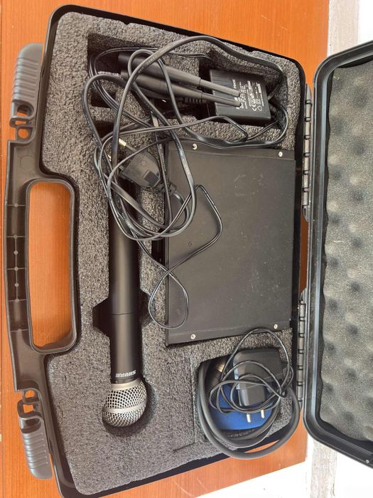 Microfon SHURE GLXD2 stare excepțională