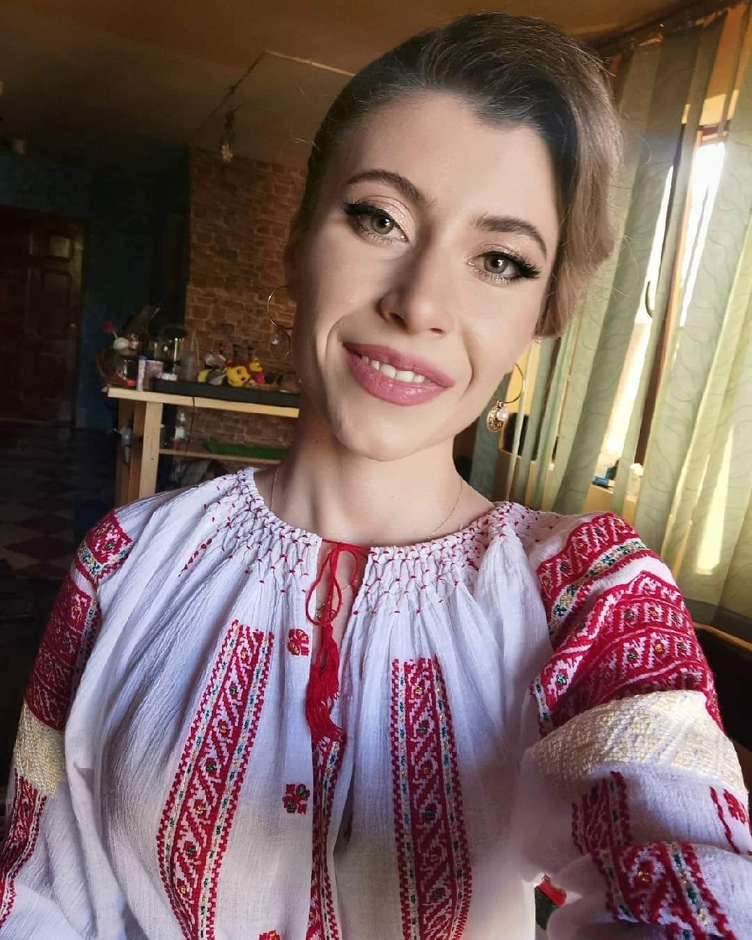 Caut colaboratori pentru formație nuntă