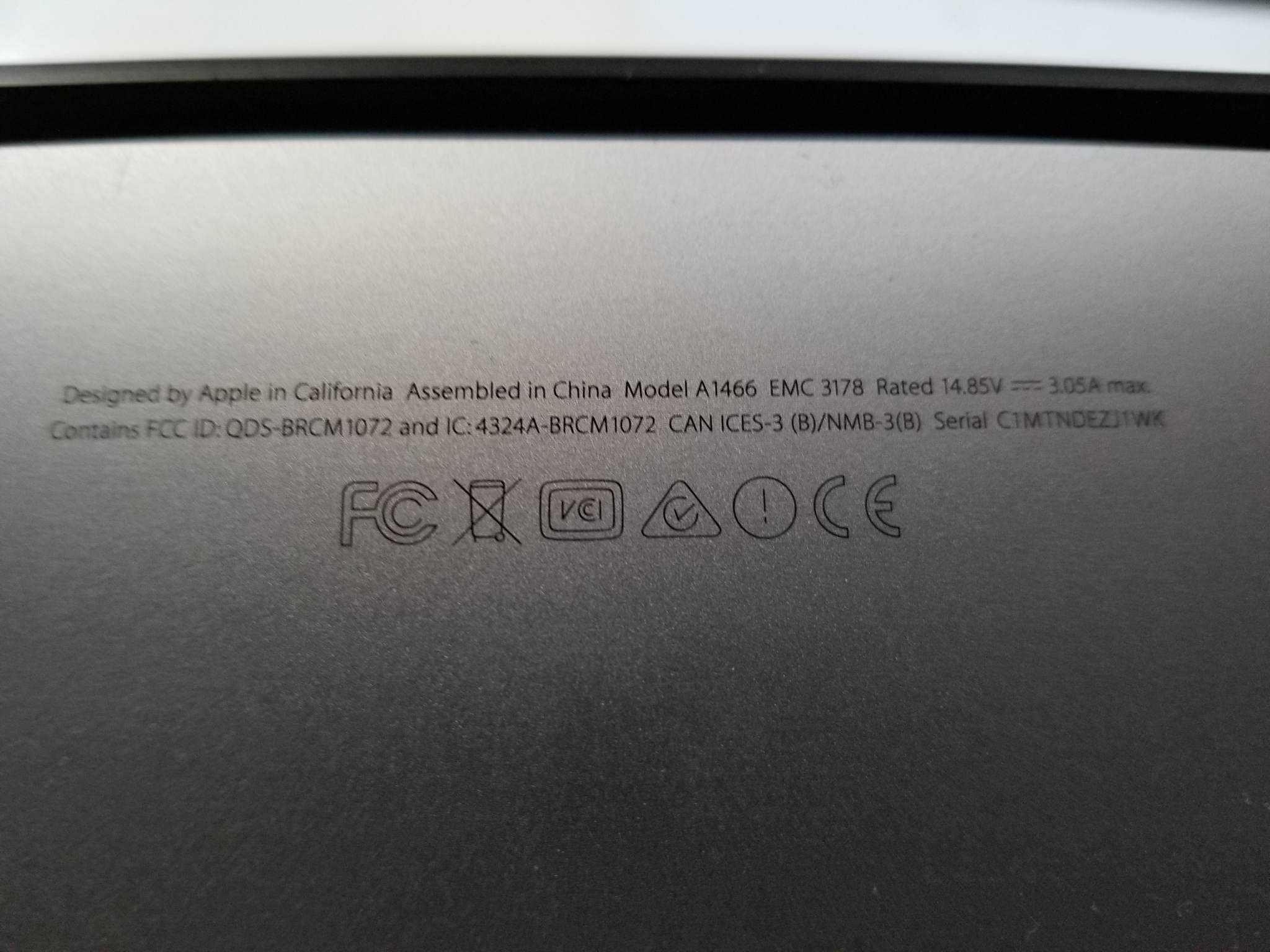 Apple MacBook Air A1466 EMC2925