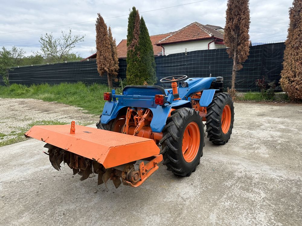 Motocultor tractoras pasquali 4x4 diesel 2 pistoane 30 cp